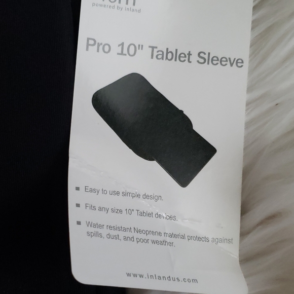 Inland ProHT Pro 10" Black Neoprene Tablet Sleeve - Picture 3 of 3